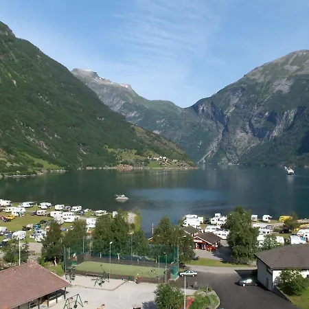 Marak Hytteutleige Lodge Geiranger